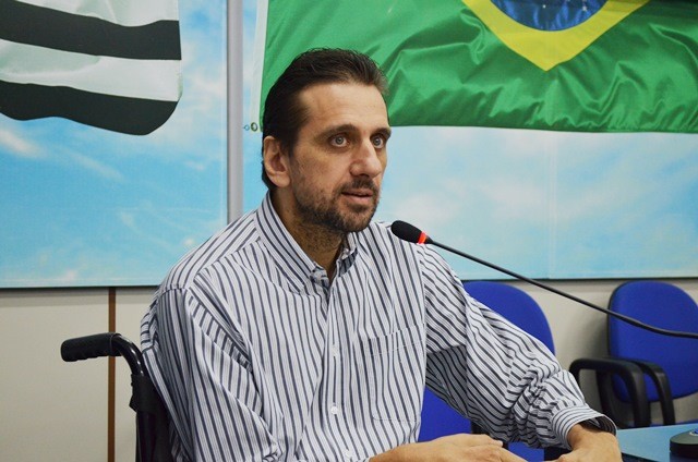 2018615_FOTO - Barilon pede informações sobre Febre Maculosa